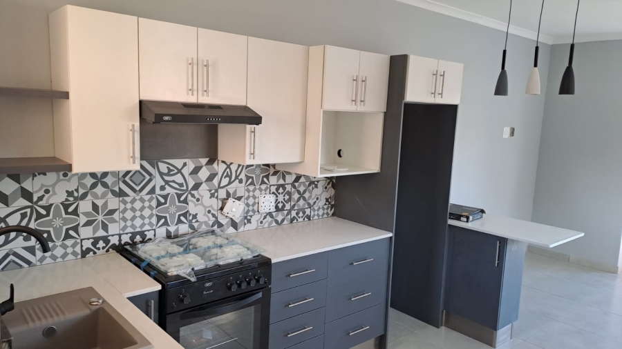 To Let 1 Bedroom Property for Rent in Fernglen Eastern Cape
